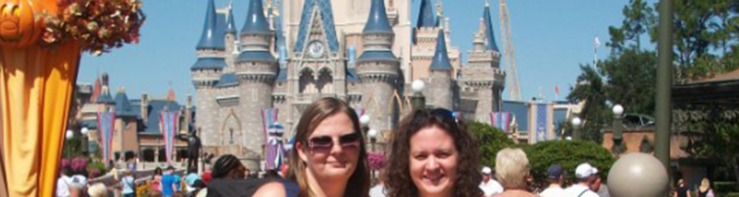 white Rose Villas vacation home property management in Orlando Florida meet the team amanda